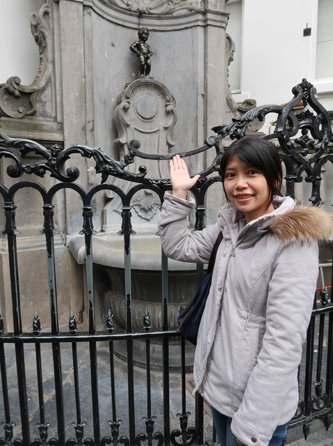 2018 沉浸在大麻、起司、巧克力的國度(荷比盧自助旅行^^)–Day 5 比利時布魯塞爾尿尿小童、兔肉大餐 2018 沉浸在大麻、起司、巧克力的國度(荷比盧自助旅行^^)–Day 5 比利時布魯塞爾尿尿小童、兔肉大餐