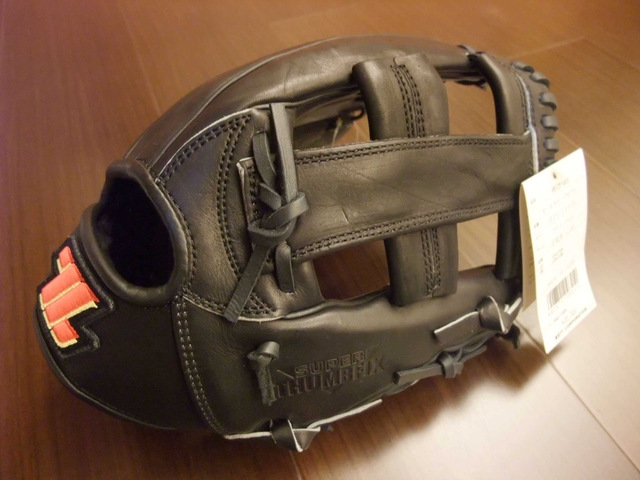 <手套欣賞>日製硬式 ZETT 大Z標系列 絕版品 <手套欣賞>日製硬式 ZETT 大Z標系列 絕版品