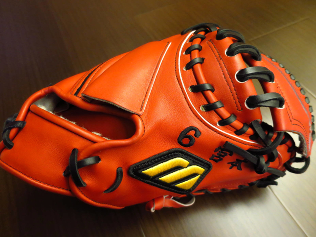 *手套交流福利品NO.183* 日製硬式mizuno pro order 絕版大M金標 紅色捕手手套 宮本6 *手套交流福利品NO.183* 日製硬式mizuno pro order 絕版大M金標 紅色捕手手套 宮本6