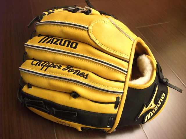 <手套欣賞> mizuno pro limited Chipper Jones (made in Japan) <手套欣賞> mizuno pro limited Chipper Jones (made in Japan)
