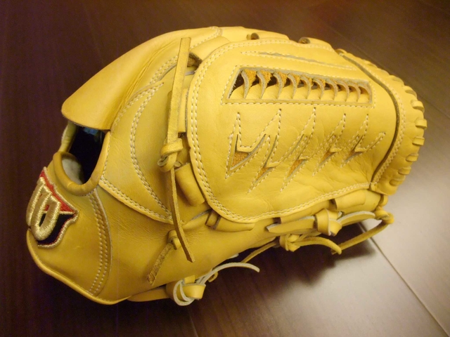 *手套交流福利品NO.88* 日製硬式WILSON STAFF 投手手套 *手套交流福利品NO.88* 日製硬式WILSON STAFF 投手手套