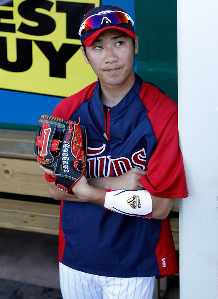 Boston+Red+Sox+v+Minnesota+Twins+O9wMcqmALiYl.jpg - Rawlings 西岡剛