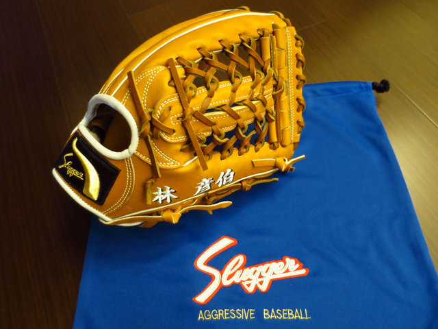 <手套欣賞>繼續打球40年的鬥志~日製硬式久保田Kubota Slugger special order KSG-SPT