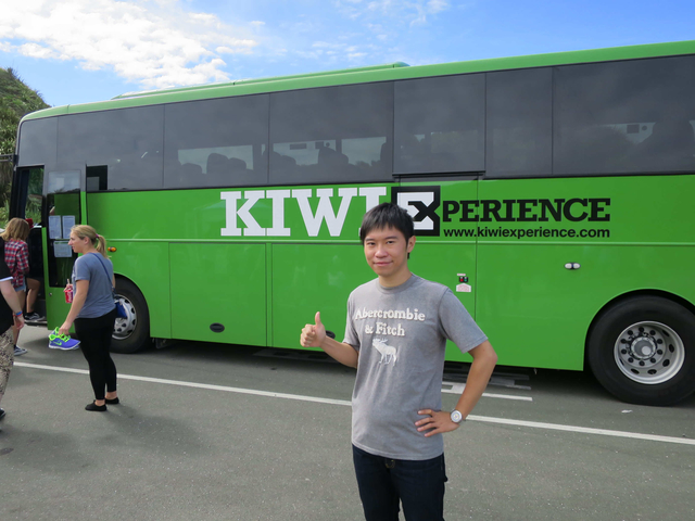 2014 南半球的天空–紐西蘭~Kiwi Experience簡介