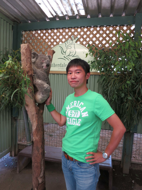 2014 南半球的天空–澳洲雪梨Day 4~Featherdale wildlife park–與無尾熊和袋鼠的親密接觸