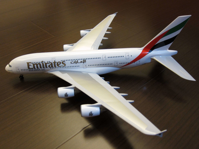 IMG_0917.JPG - Emirates A380-800 1:200