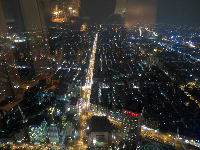 IMG_6140.JPG - Taipei 101 PANORAMA 台北101 85F隨意鳥地方高空景觀餐廳