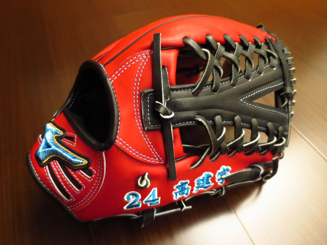 【圓圓小舖】龍馬不只有賣床墊，還跟美津濃藍標棒球手套有關XD~日製硬式mizuno pro order 西川龍馬 モデル